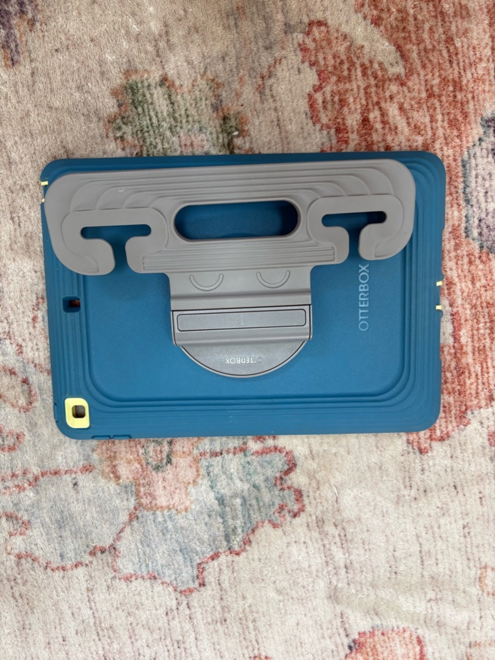 OtterBox Kids IPad EasyGrab Case (8th,‎ 7th 9th Gen IPad) Galaxy Runner Blue - Picture 4 of 9